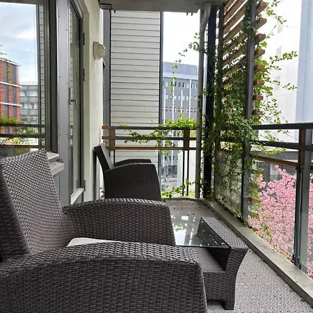 Center Of Oslo, Quiet Area And Close To The Palace * Όσλο